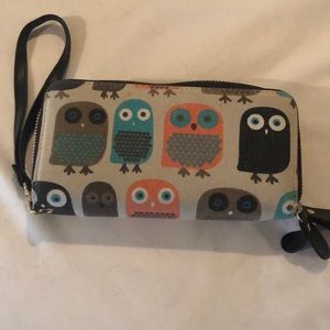 Owl wristlet